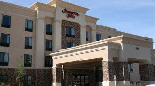 resort hotel north las vegas Hampton Inn Las Vegas/North Speedway